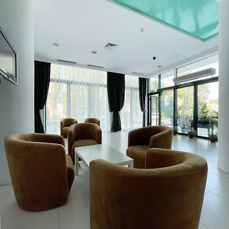 Laguna * مامايا